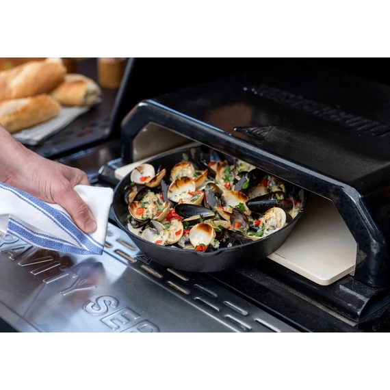 Masterbuilt Gravity Series 1150 faszenes grill