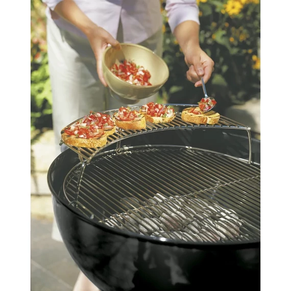 Weber melegítőállvány, 57 cm-s faszenes grillekhez (kivéve a Compact™ Kettle)